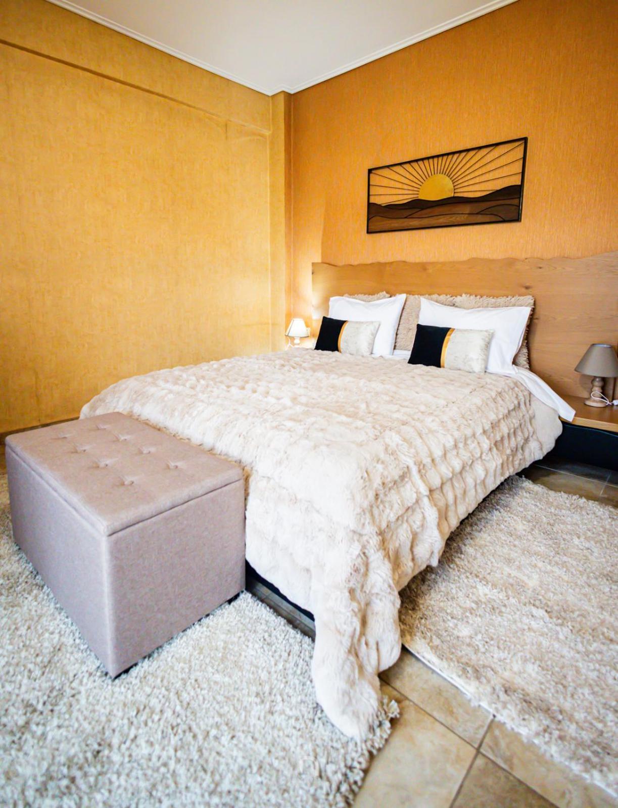 Enastron Hotell Kalavryta Exteriör bild